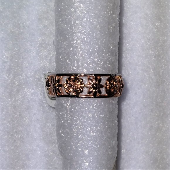 Brand New Floral 18K Rose Gold Filled** Ring - Size 7 - Picture 4 of 7